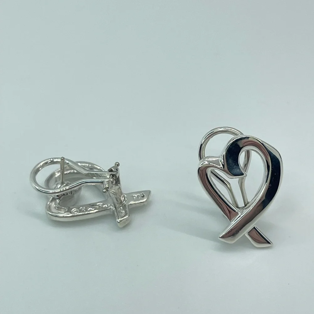 Tiffany & Co. Vintage Large Paloma Picasso Loving Heart Earrings - Picture 7 of 16